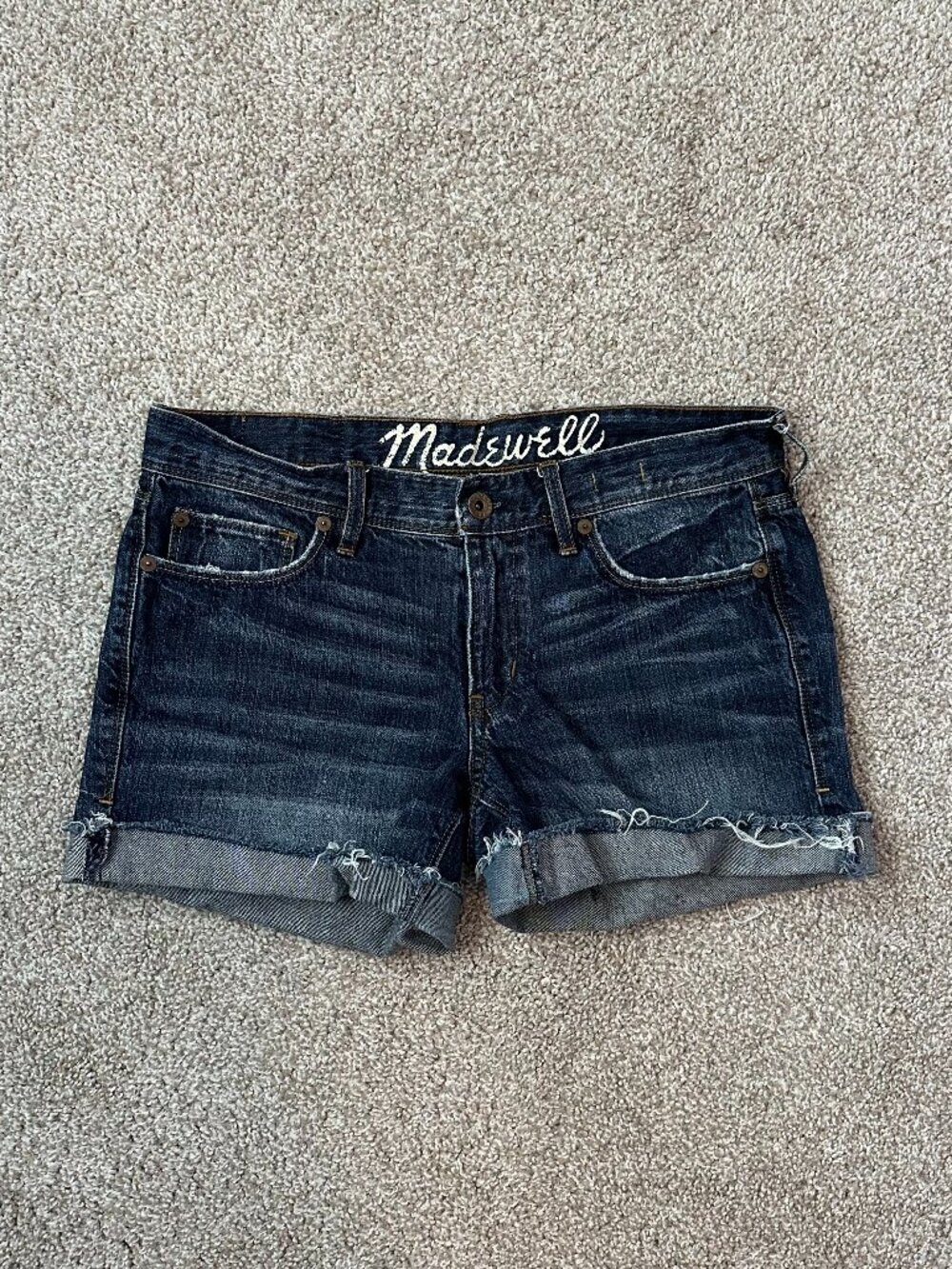 madewell raw hem cuffed denim jean shorts 🤍 27